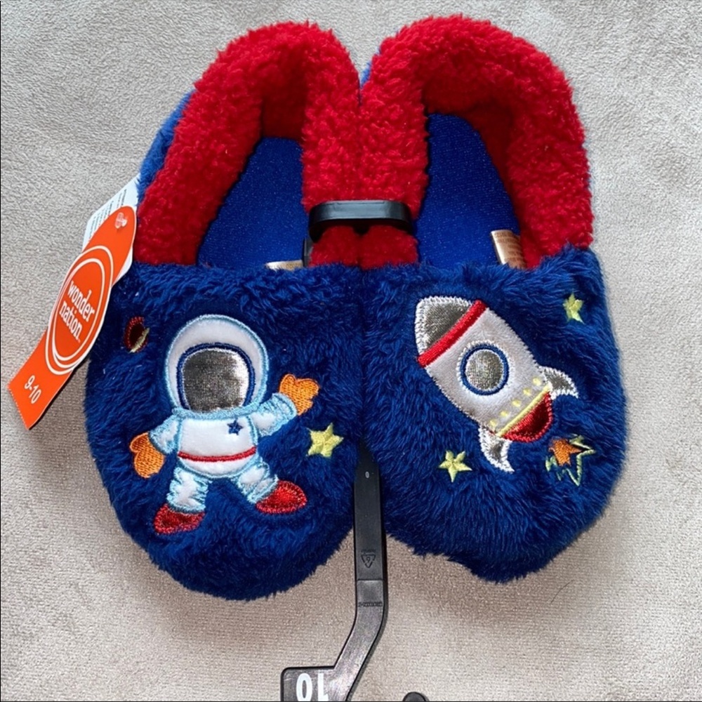 Wonder Nation Boys Space Slipper Shoe